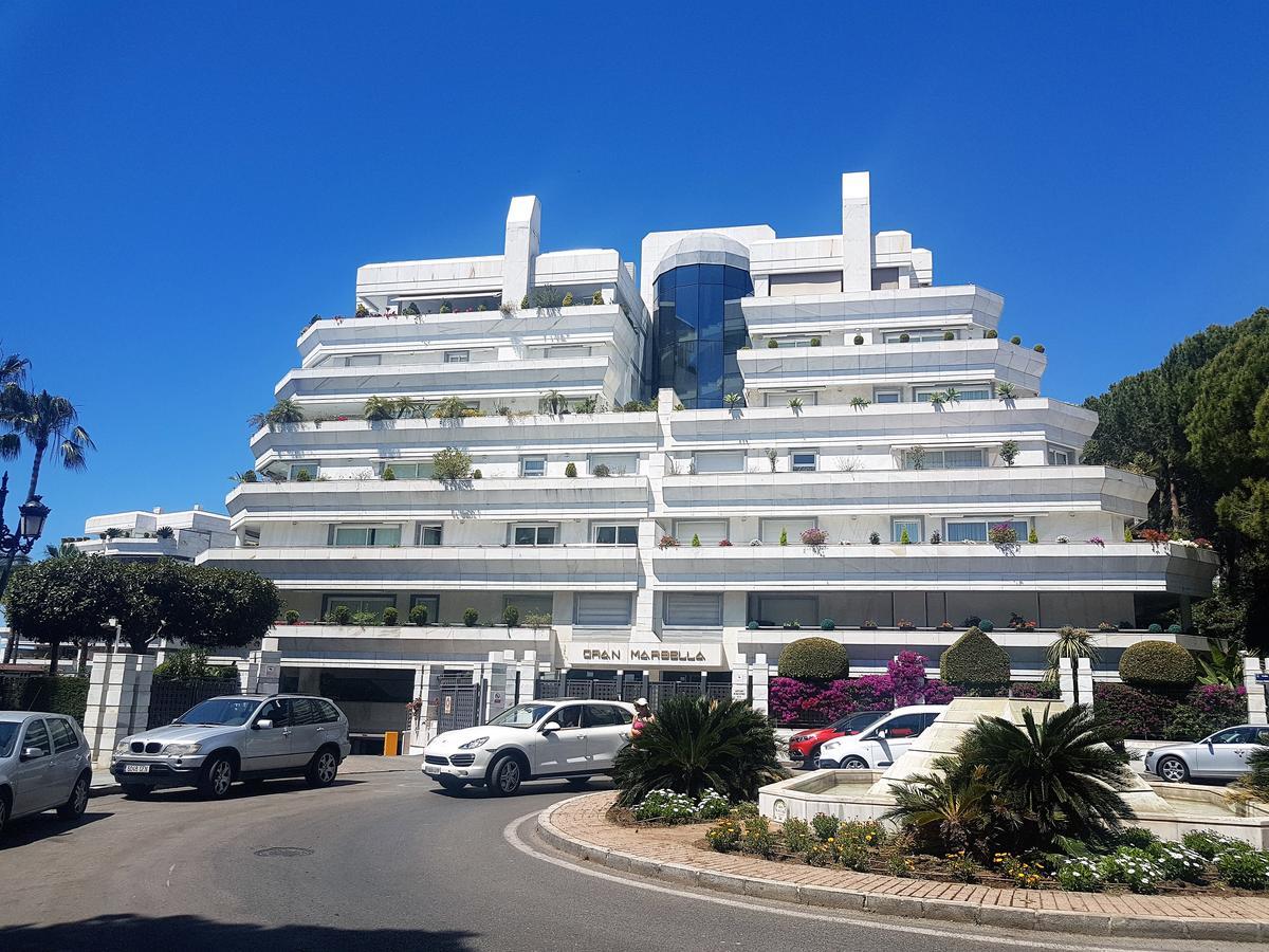 Gran Marbella Apartments By Coral Beach Esterno foto